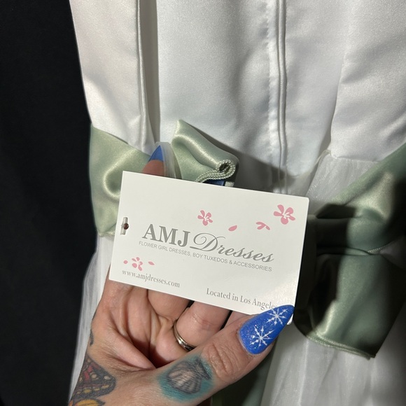 Flower Girl Easter Pageant White and Green Formal Dress with Flower NWT - Picture 6 of 7